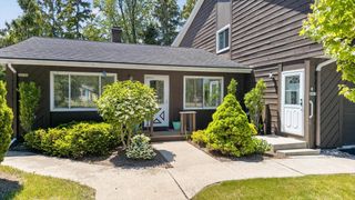 2619 Camelot BOULEVARD, Sheboygan, WI 53081
