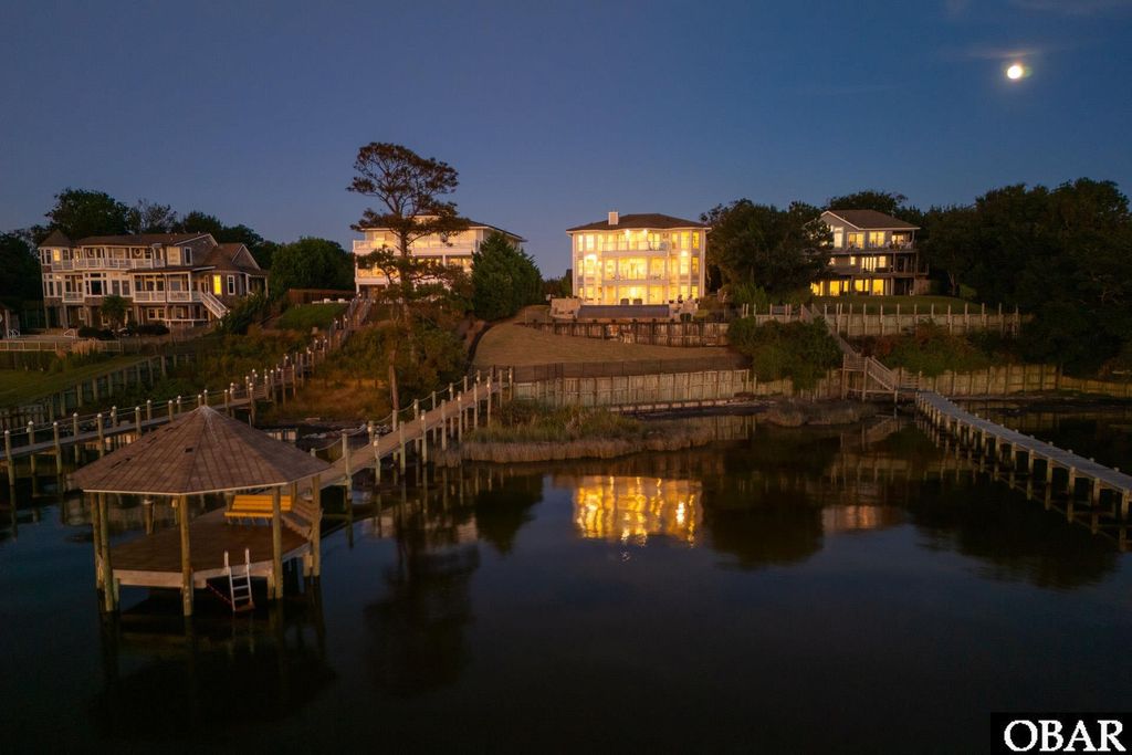 Image 5 of property listing at 119 Osprey Ridge Road Lot 11, Duck, NC 27949