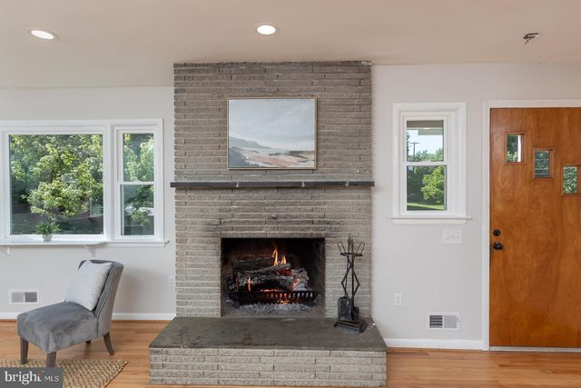 4516 E JOPPA RD, Perry Hall, MD 21128