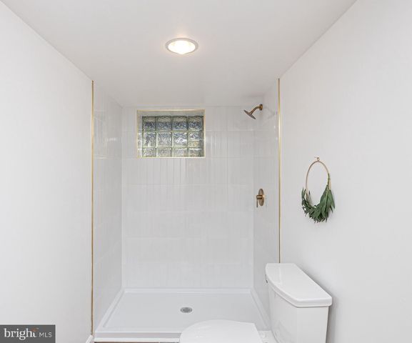 4516 E JOPPA RD, Perry Hall, MD 21128