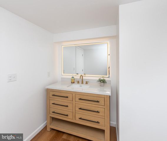 4516 E JOPPA RD, Perry Hall, MD 21128