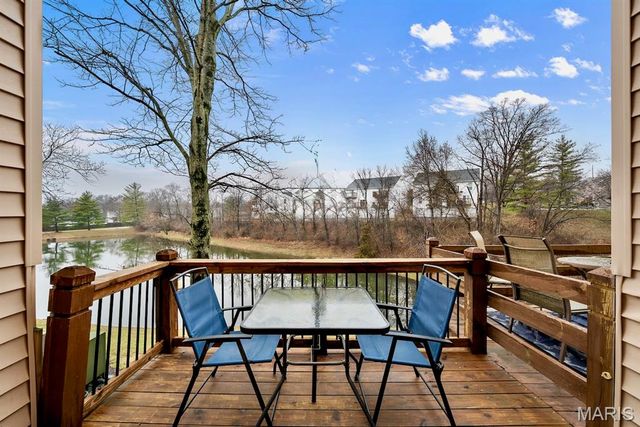 1323 Tahoe Valley Court, St Louis, MO 63021