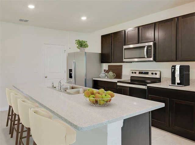 16 HICKORY COURSE, Ocala, FL 34472