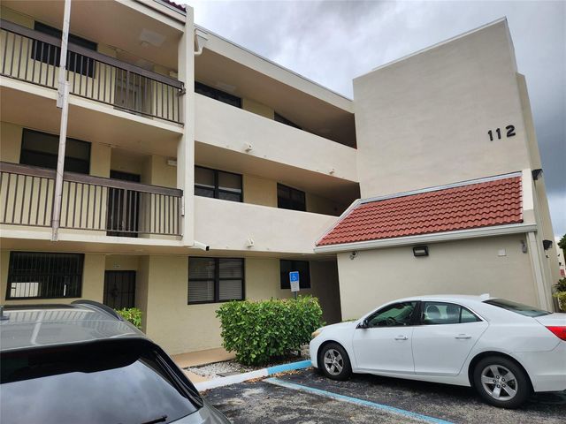 112 Lake Emerald Drive 208, Oakland Park, FL 33309
