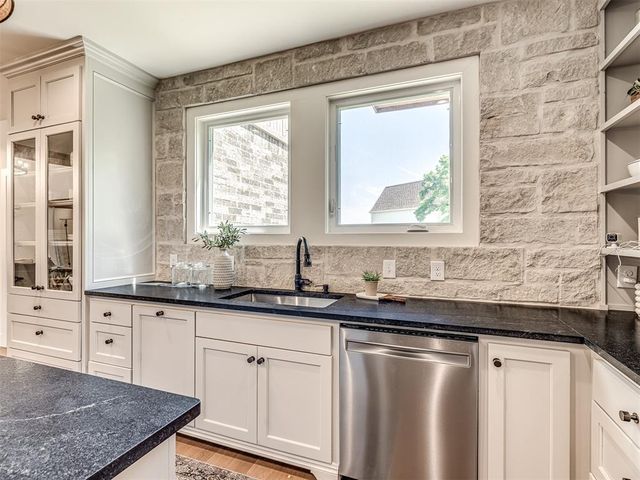 7308 Sunset Sail Avenue, Edmond, OK 73034