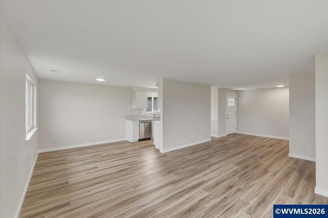 3749 Tudor Wy SE, Albany, OR 97322