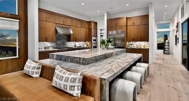 11103 Stone Summit Court, Las Vegas, NV 89135