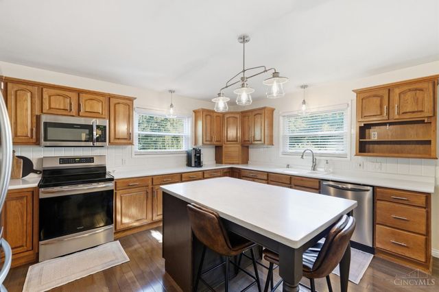 11701 Thistlehill Drive, Symmes Twp, OH 45140