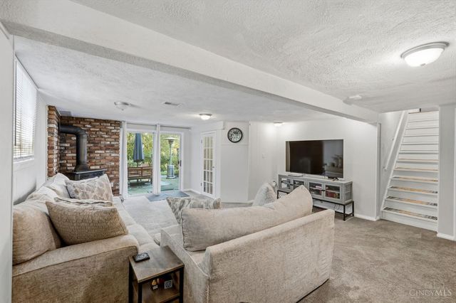 11701 Thistlehill Drive, Symmes Twp, OH 45140