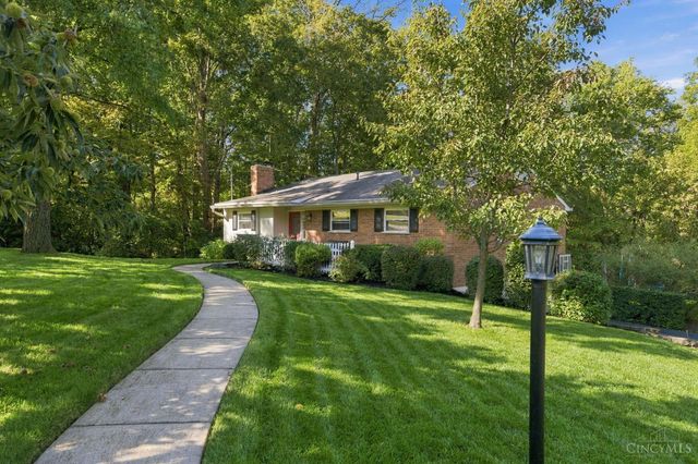 11701 Thistlehill Drive, Symmes Twp, OH 45140