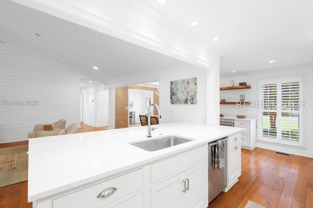 173 Spanish Point Dr, Beaufort, SC 29902