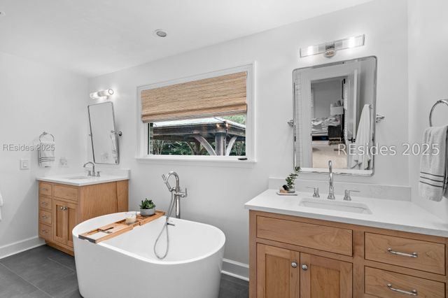 173 Spanish Point Dr, Beaufort, SC 29902