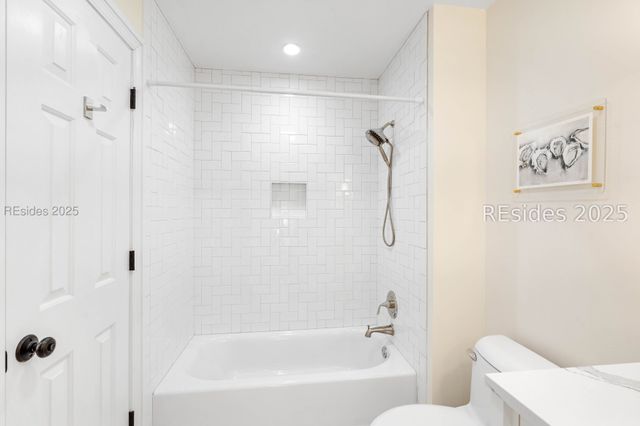 173 Spanish Point Dr, Beaufort, SC 29902