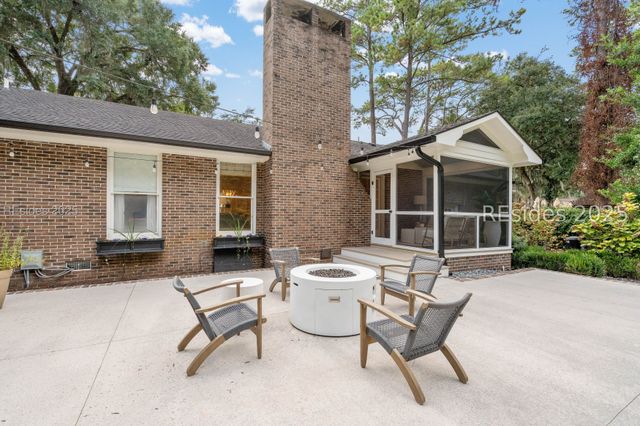 173 Spanish Point Dr, Beaufort, SC 29902