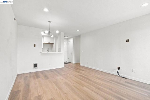 685 Dartmore Ln 365, Hayward, CA 94544