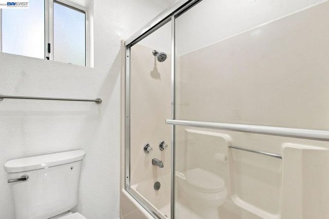 685 Dartmore Ln 365, Hayward, CA 94544