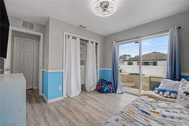 2706 SW 3rd PL, Cape Coral, FL 33914