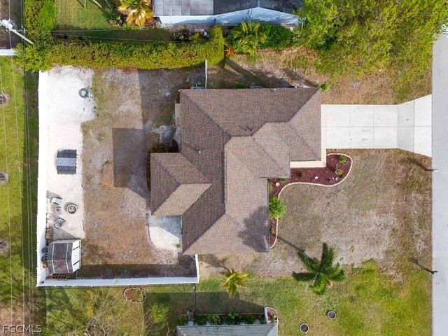2706 SW 3rd PL, Cape Coral, FL 33914