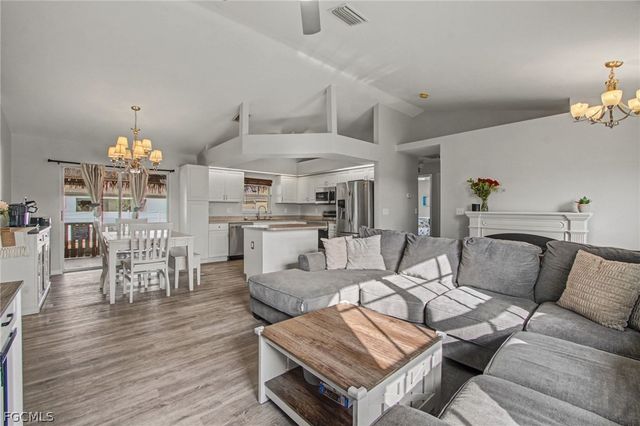 2706 SW 3rd PL, Cape Coral, FL 33914