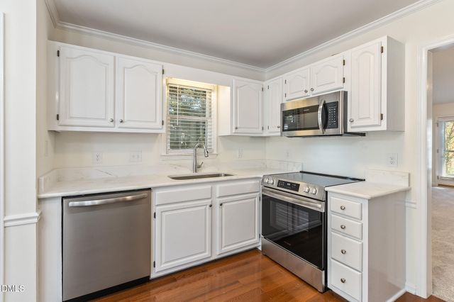 128 Pickett Lane, Cary, NC 27511
