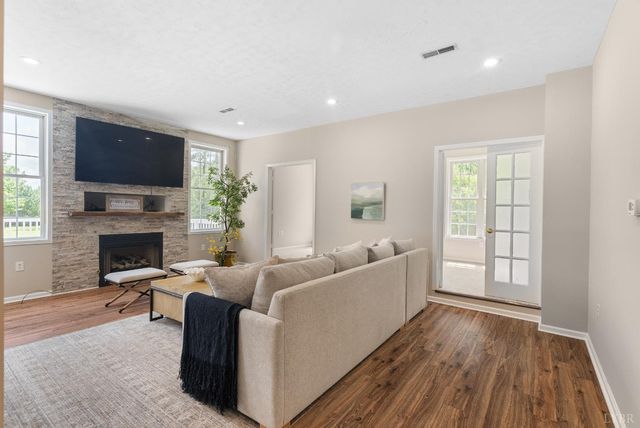 1505 Chestnut Grove, Appomattox, VA 24522