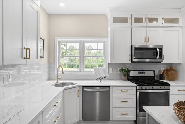 1505 Chestnut Grove, Appomattox, VA 24522