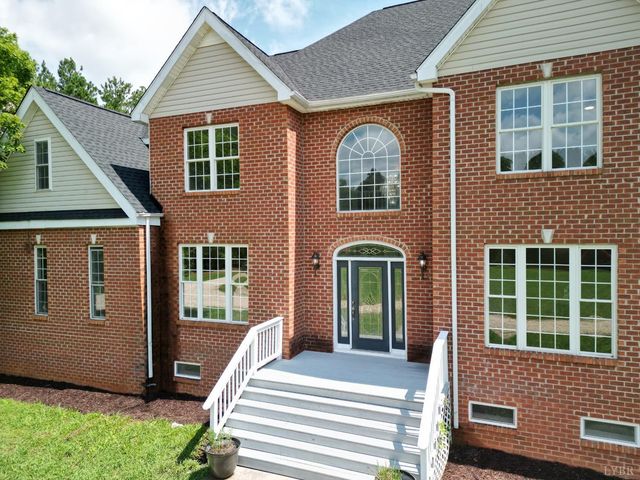 1505 Chestnut Grove, Appomattox, VA 24522