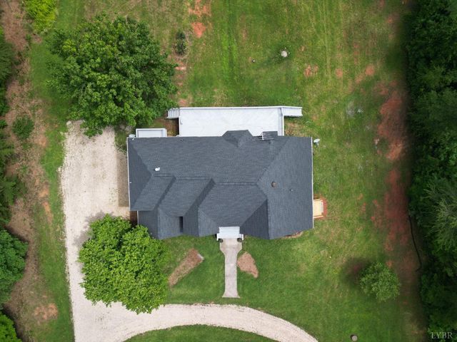 1505 Chestnut Grove, Appomattox, VA 24522