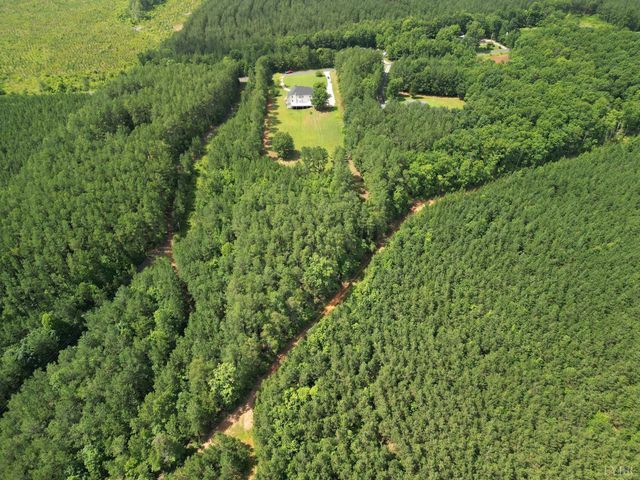 1505 Chestnut Grove, Appomattox, VA 24522