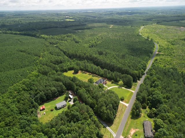 1505 Chestnut Grove, Appomattox, VA 24522