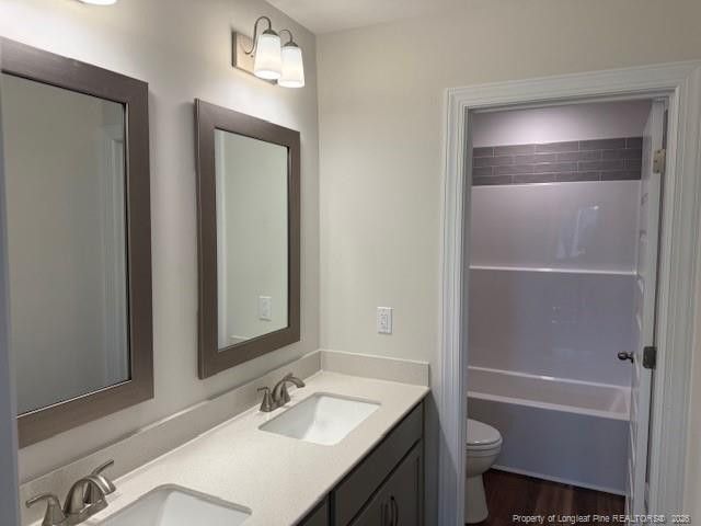 204 N Rabbit Run Drive, Smithfield, NC 27577