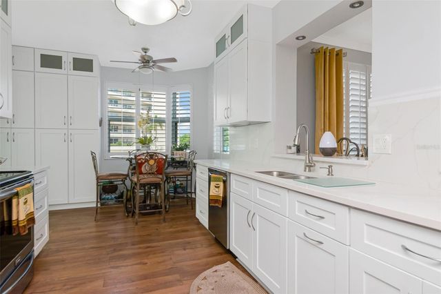 7979 SAILBOAT KEY BOULEVARD S 101, South Pasadena, FL 33707
