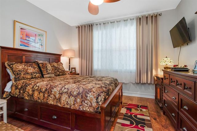 7979 SAILBOAT KEY BOULEVARD S 101, South Pasadena, FL 33707