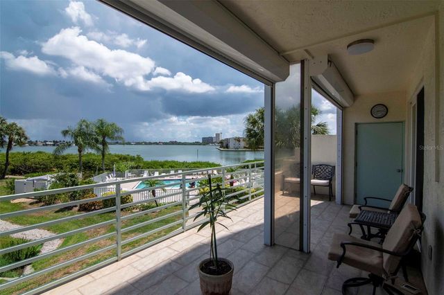 7979 SAILBOAT KEY BOULEVARD S 101, South Pasadena, FL 33707
