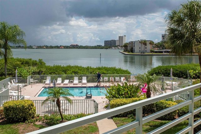 7979 SAILBOAT KEY BOULEVARD S 101, South Pasadena, FL 33707