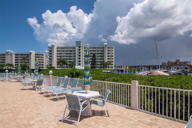 7979 SAILBOAT KEY BOULEVARD S 101, South Pasadena, FL 33707