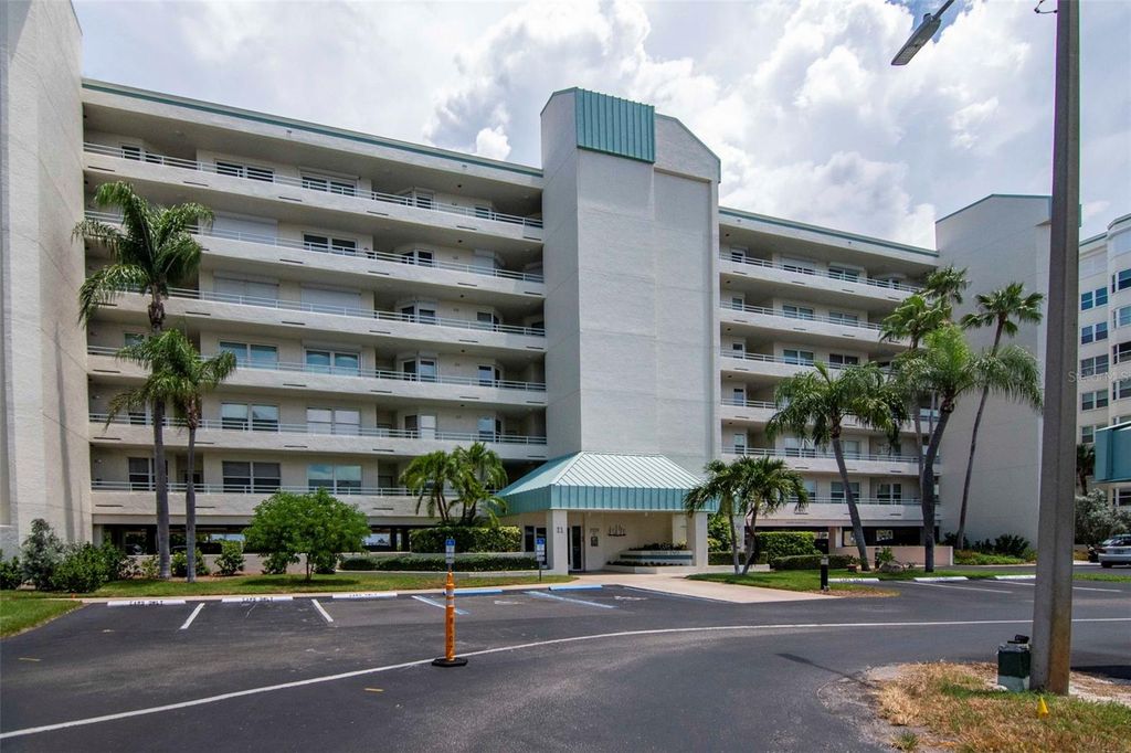 7979 SAILBOAT KEY BOULEVARD S 101, South Pasadena, FL 33707