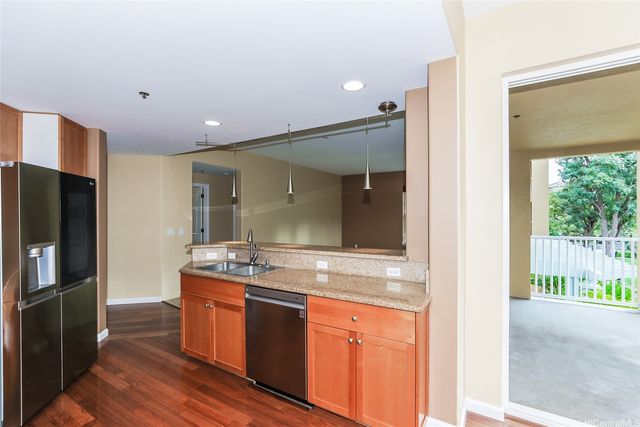 520 Lunalilo Home Road 6202, Honolulu, HI 96825