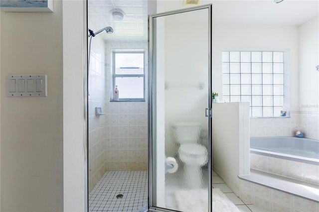 28 FAIRHILL LANE, Palm Coast, FL 32137