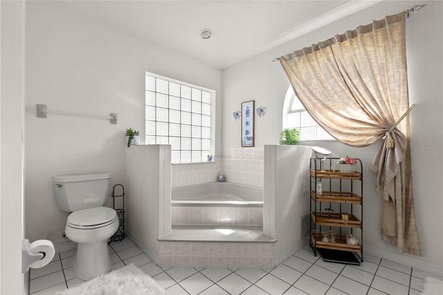 28 FAIRHILL LANE, Palm Coast, FL 32137