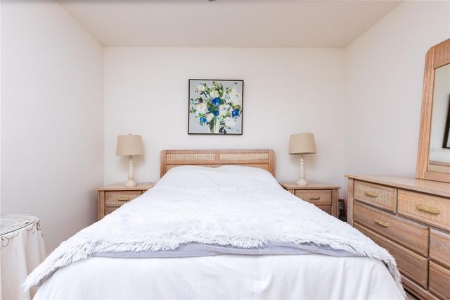 28 FAIRHILL LANE, Palm Coast, FL 32137