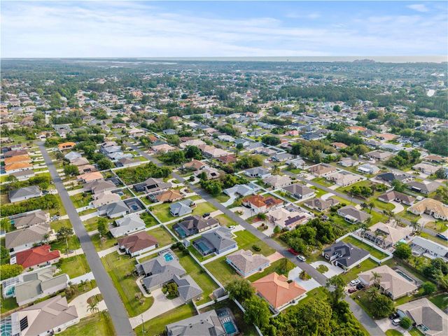 28 FAIRHILL LANE, Palm Coast, FL 32137