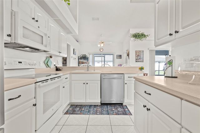 28 FAIRHILL LANE, Palm Coast, FL 32137