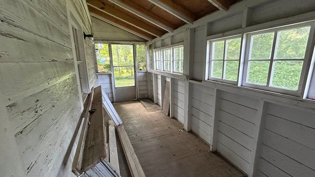 100 Lipscomb Street, Gaffney, SC 29340
