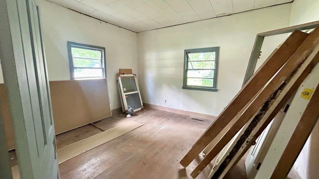 100 Lipscomb Street, Gaffney, SC 29340