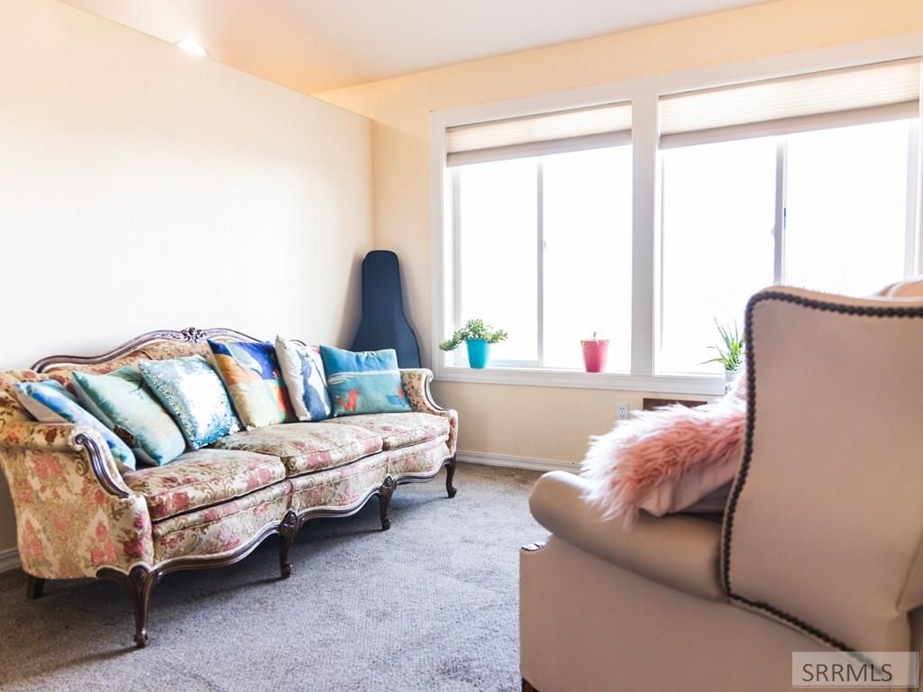 Image 14 of property listing at 319 N Pine Street, Parker, ID 83445