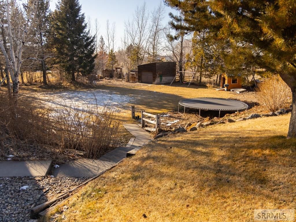 Image 3 of property listing at 319 N Pine Street, Parker, ID 83445