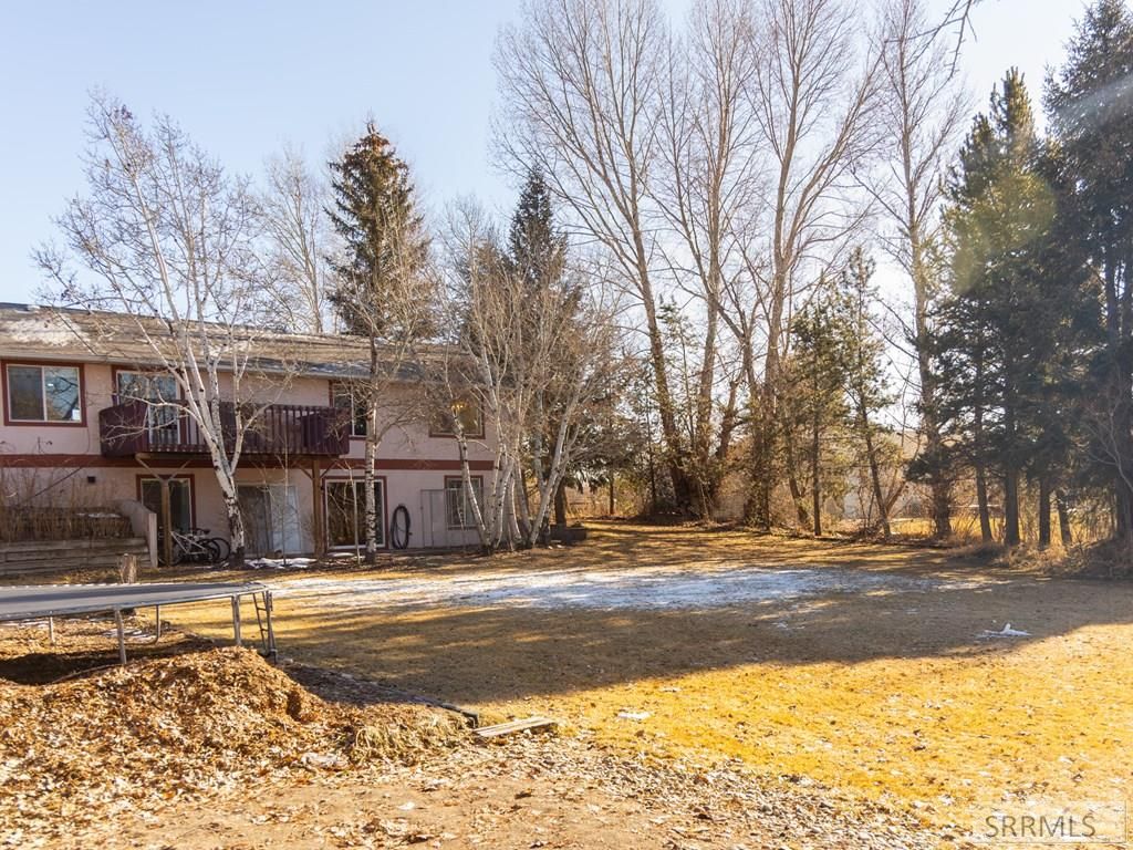 Image 8 of property listing at 319 N Pine Street, Parker, ID 83445