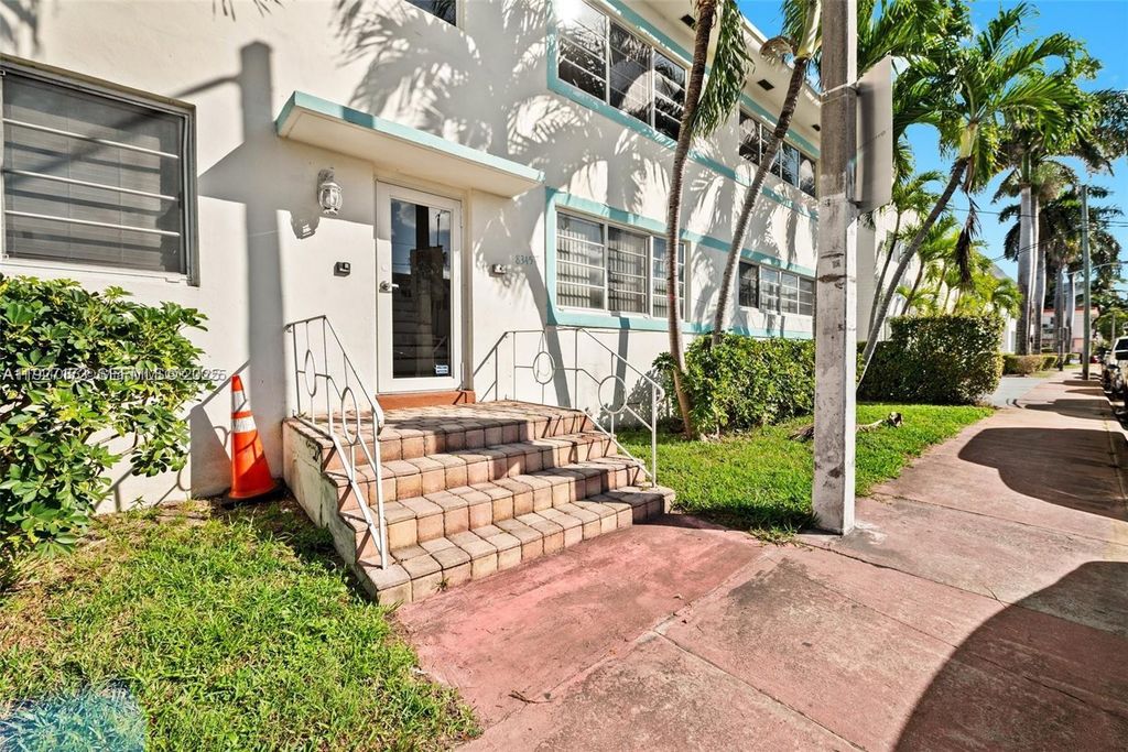 8345 Byron Ave 6, Miami Beach, FL 33141