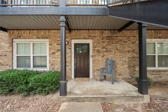 1725 Harvey Mitchell 612, College Station, TX 77840